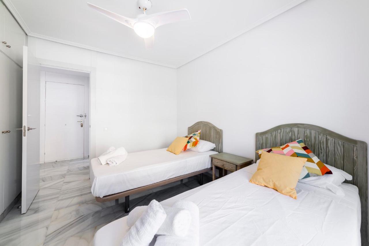 Apartamento Faro 2 Roquetas de Mar Ngoại thất bức ảnh
